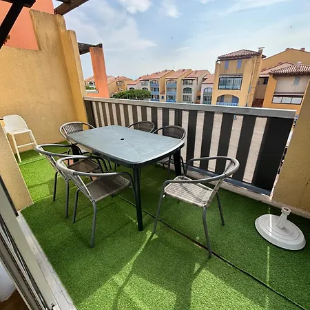 Apartament Bord De *